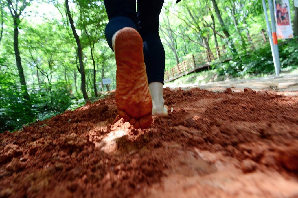 Gyejoksan Mountain: Barefoot hiking at Red clay trail - OnedayKorea Travel  Blog