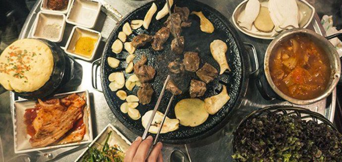 samgyeopsal korean barbecue seoul food tour