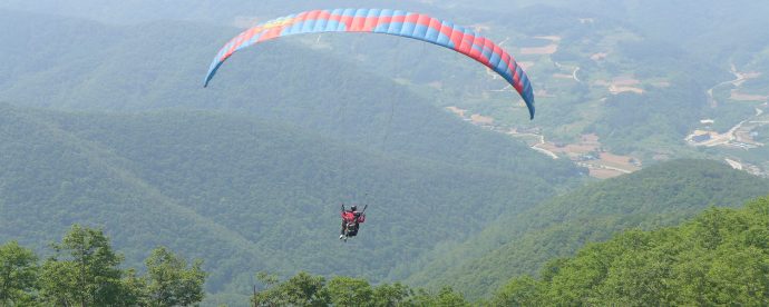 korea private tours danyang paragliding